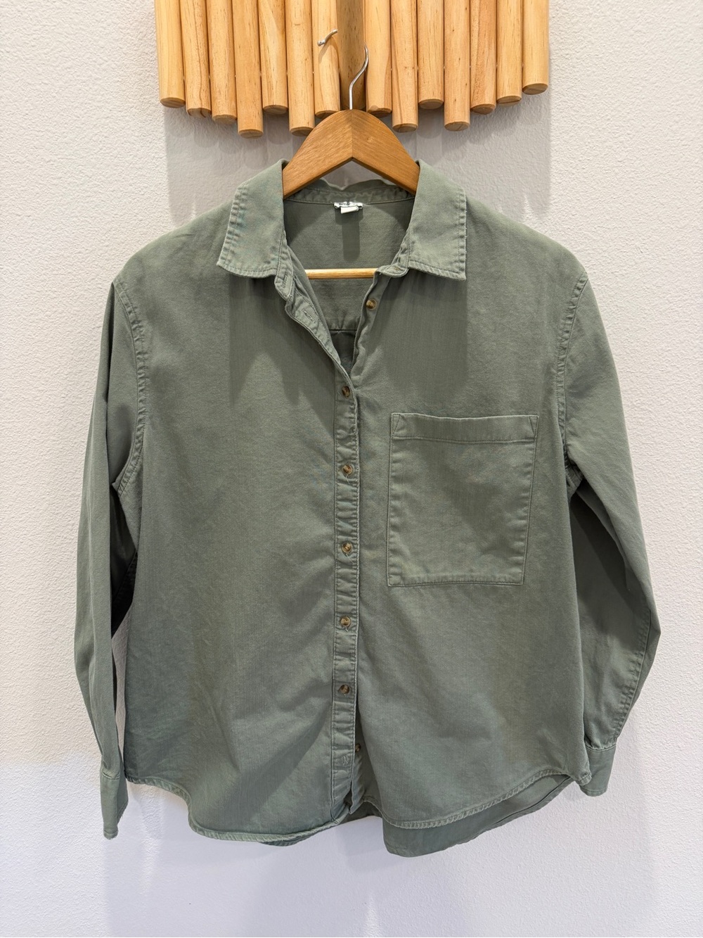 Aerie Casual Utility Button-Up Shirt in Olive Green